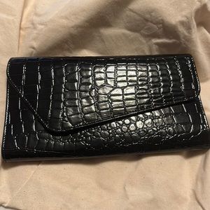 Black patterned cutch/crossbody purse